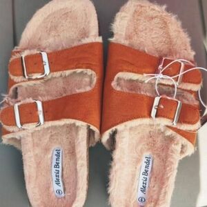 Special Vankalen Furry Comfortable ladies slippers